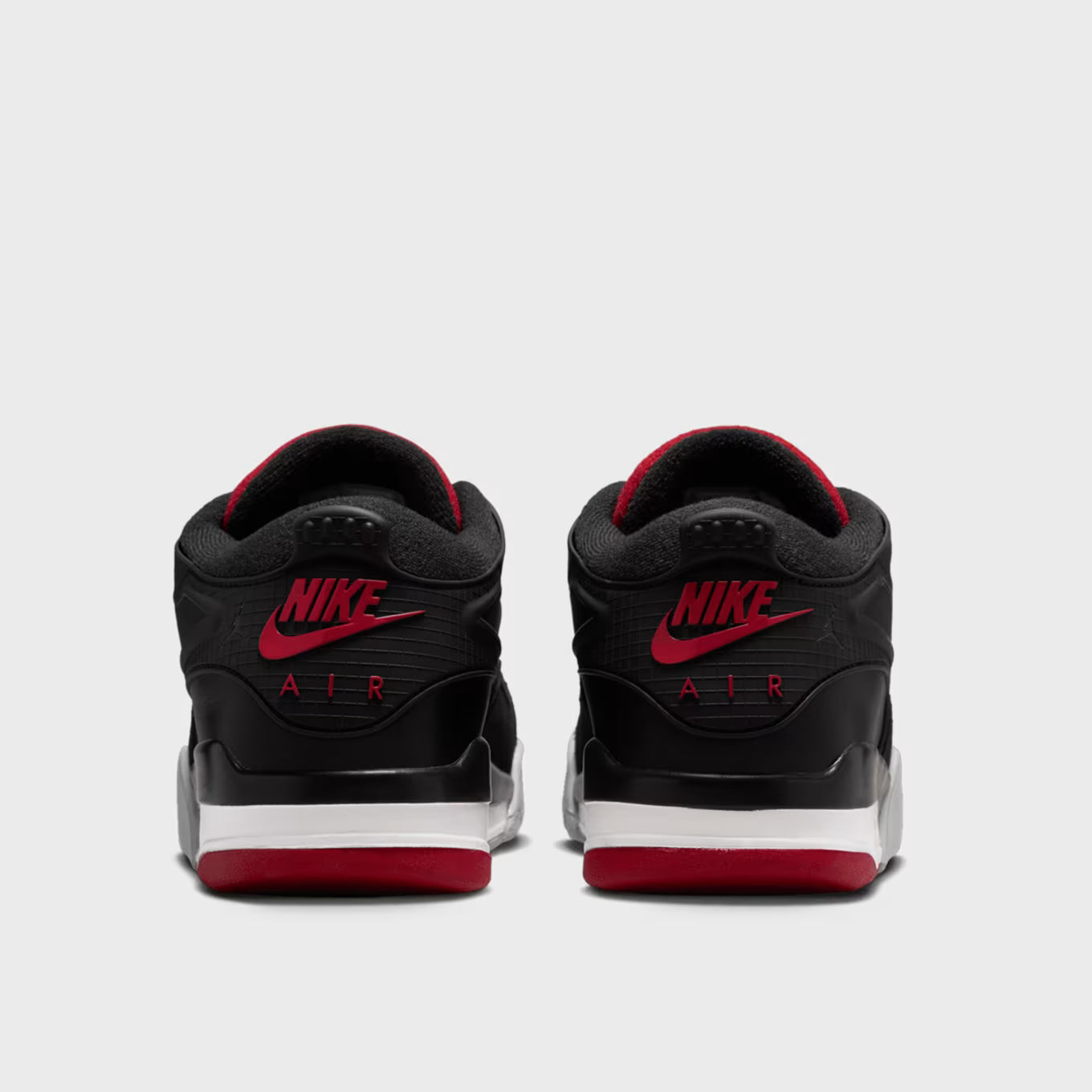 Air Jordan 4 RM Hombre — Negro/Rojo