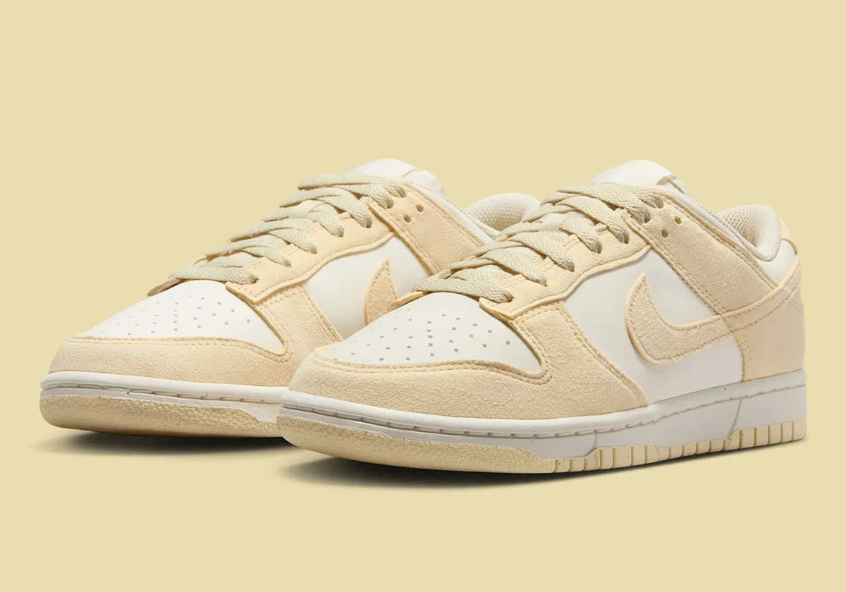 Nike Dunk Low Mujer — Soft Pearl
