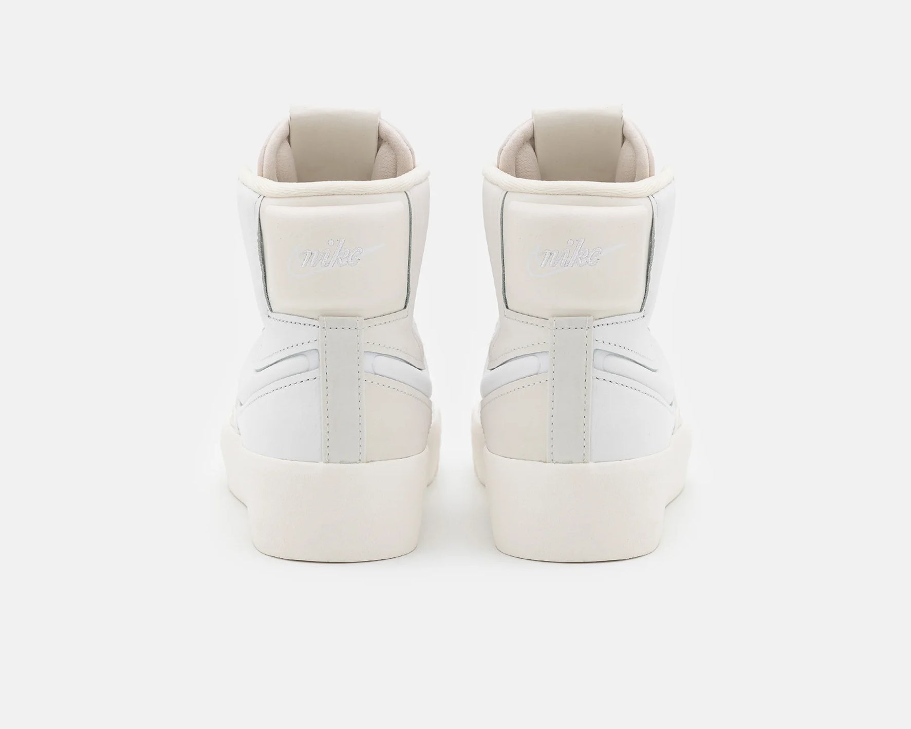 Nike Blazer Mid 77 Mujer
