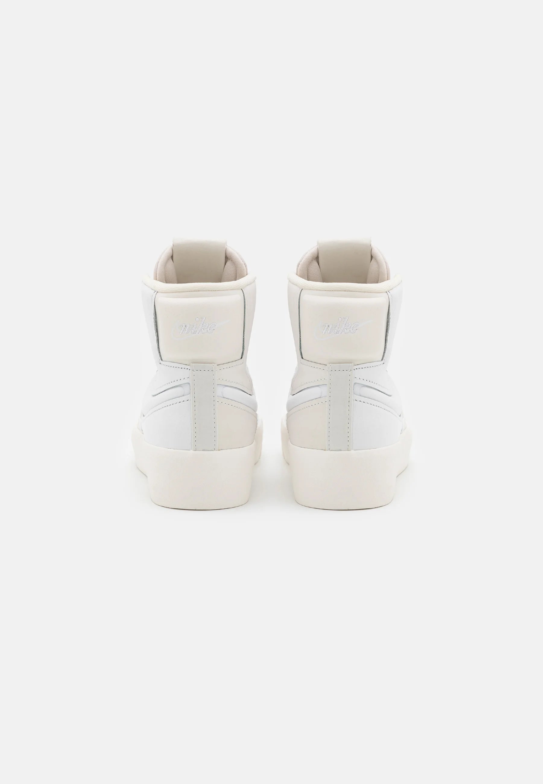 Nike Blazer Mid 77 Mujer
