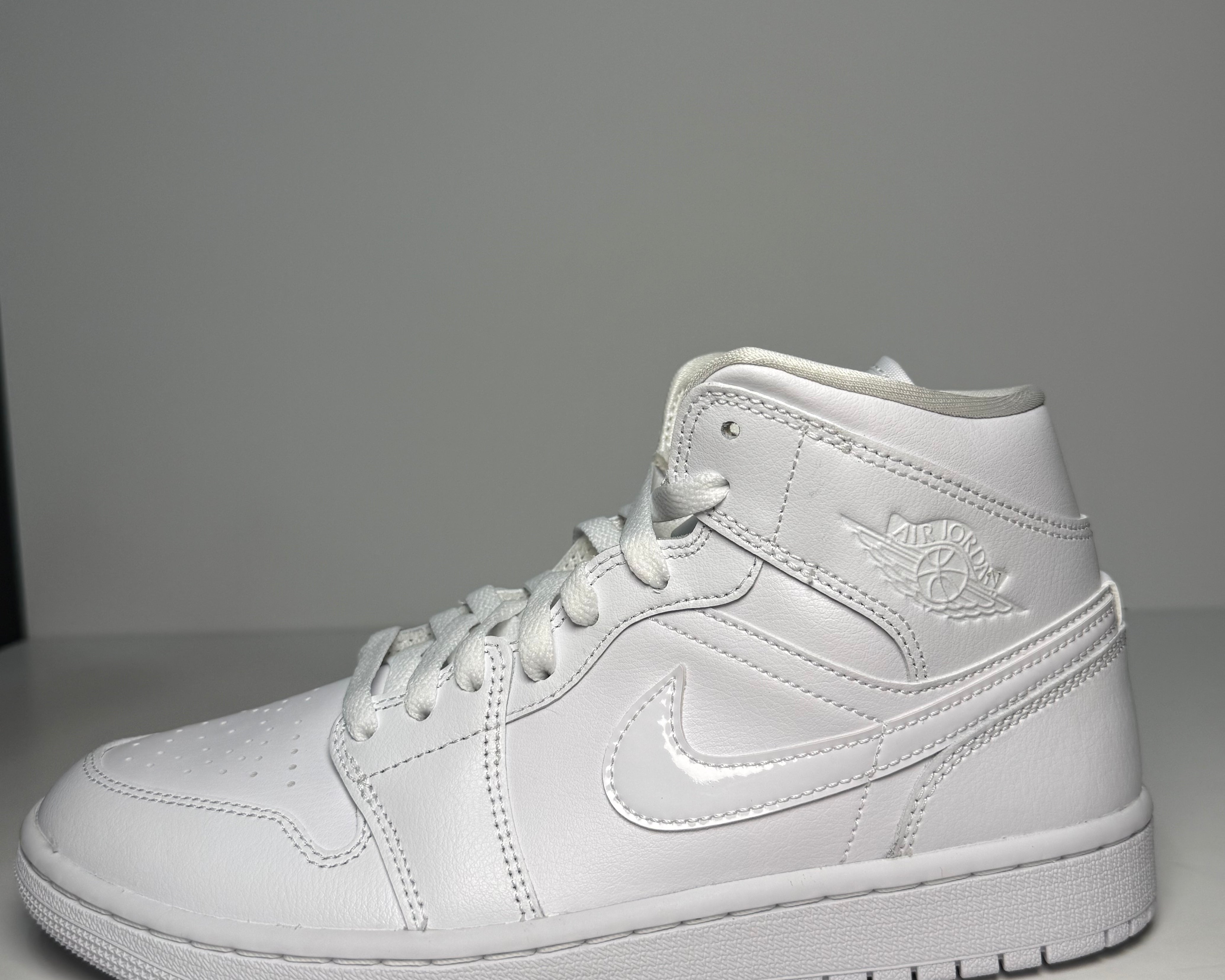 Jordan AIR JORDAN 1 MID - Talla 40