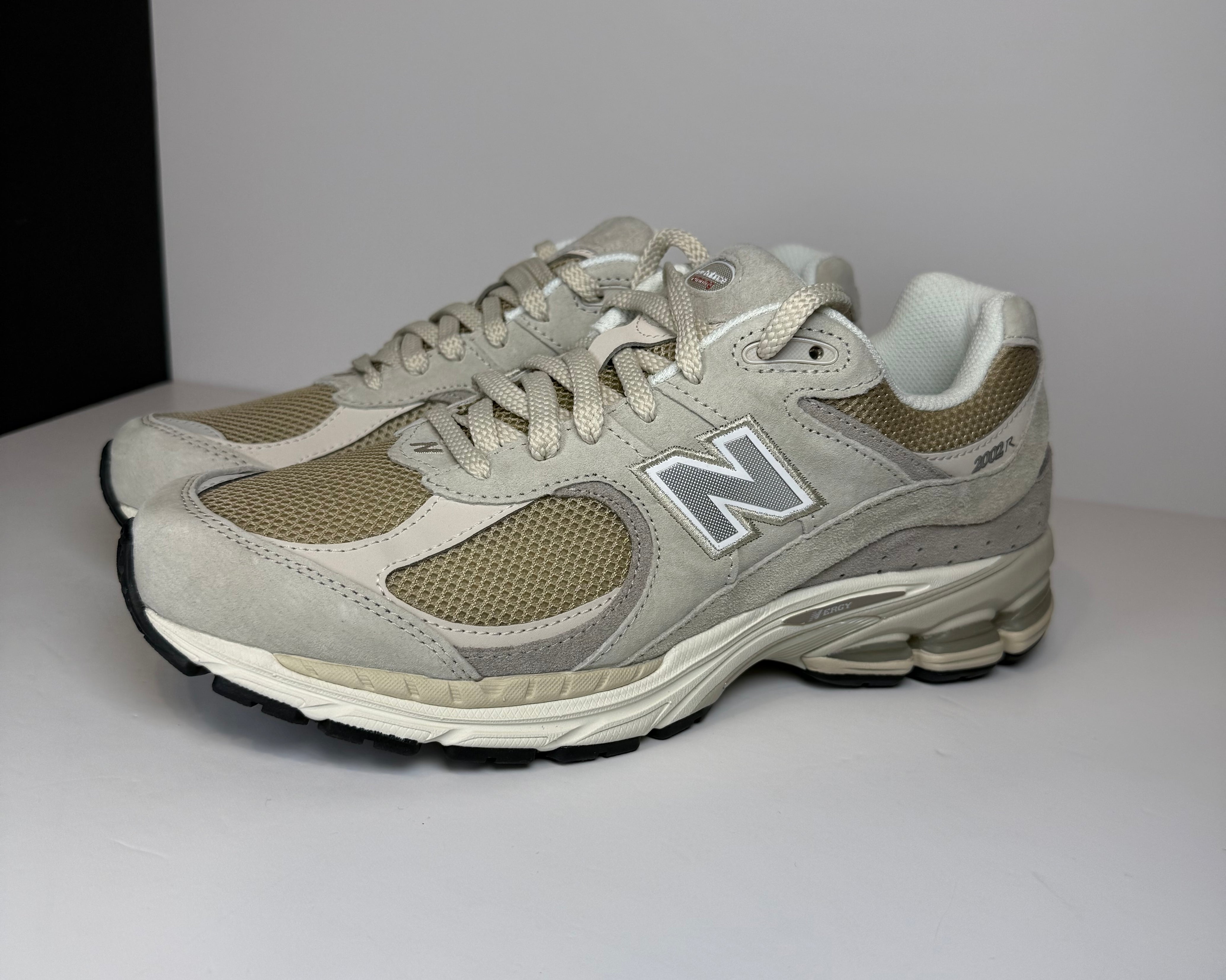 New Balance 2002 r - Talla 44 1/2
