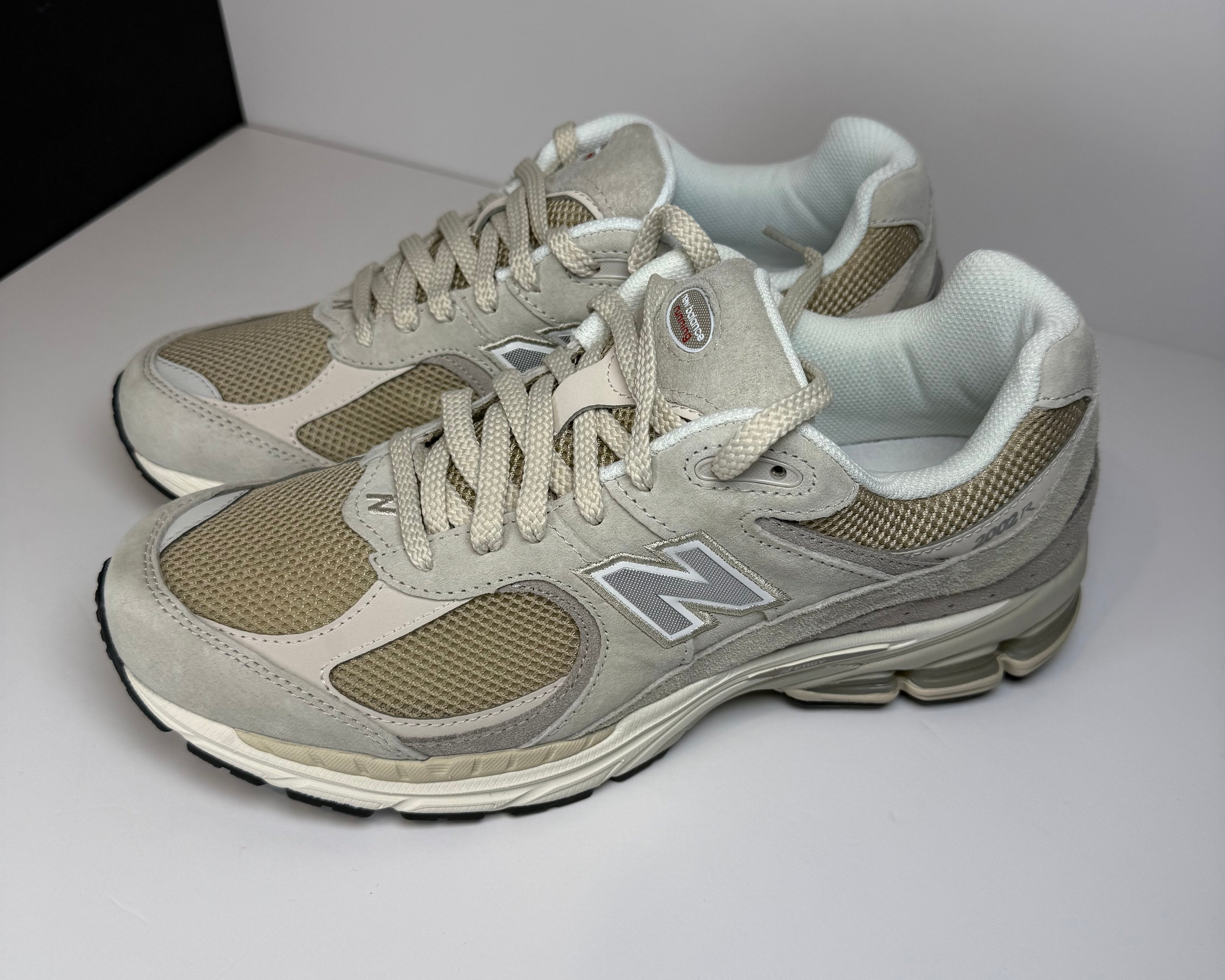 New Balance 2002 r - Talla 44 1/2