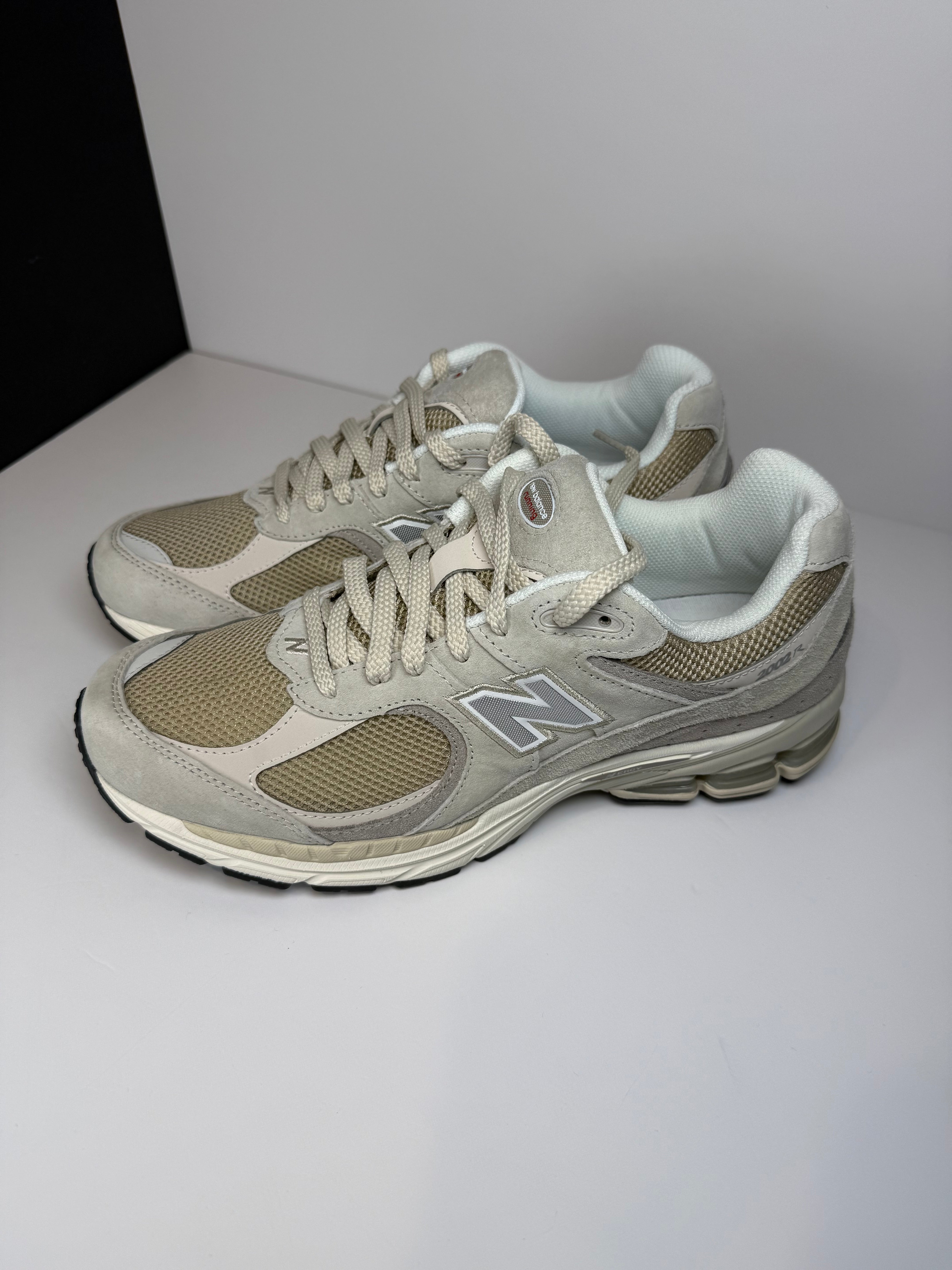 New Balance 2002 r - Talla 44 1/2